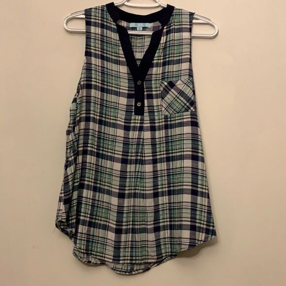 She + Sky Tops - She + Sky green and navy plaid sleeveless top. Size S. Length 27”